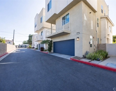 3613 Jackson Way - Photo Thumbnail 24