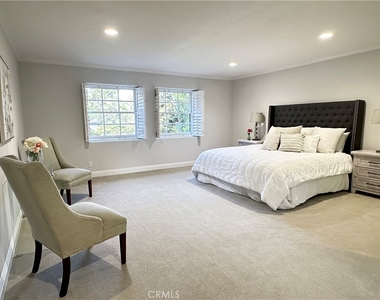 1203 Patton Way - Photo Thumbnail 15