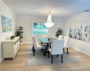 1203 Patton Way - Photo Thumbnail 11