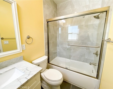 113 Sunset Avenue - Photo Thumbnail 14
