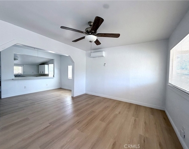247 Stephen Street - Photo Thumbnail 1