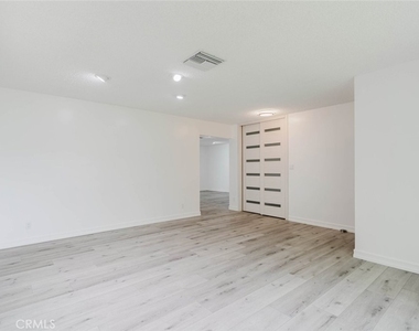 22515 Haynes - Photo Thumbnail 9
