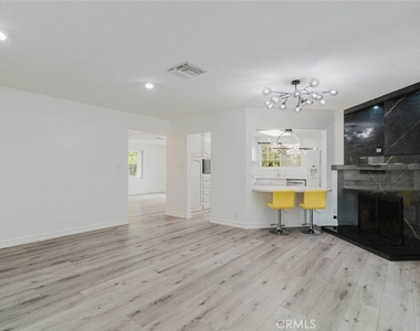 22515 Haynes - Photo Thumbnail 12