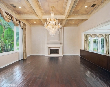 5607 Manley Court - Photo Thumbnail 3