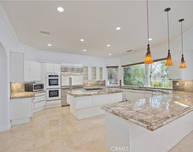 5607 Manley Court - Photo Thumbnail 13