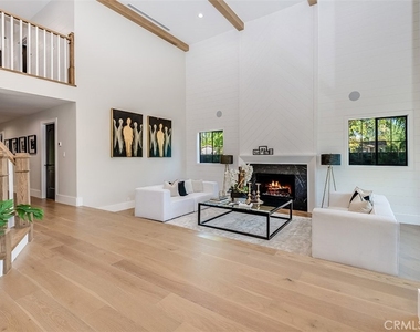 14803 Otsego Street - Photo Thumbnail 3