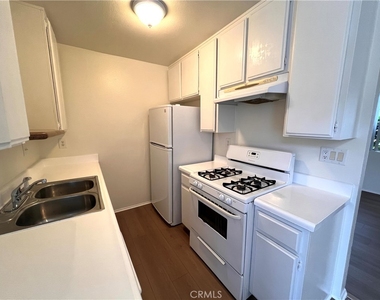 1637 W 227th Street - Photo Thumbnail 5