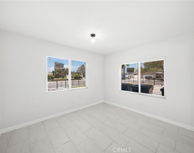 1610 Amador Avenue - Photo Thumbnail 7
