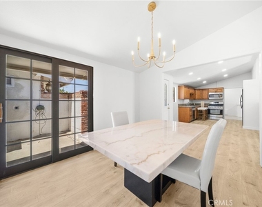 1610 Amador Avenue - Photo Thumbnail 8