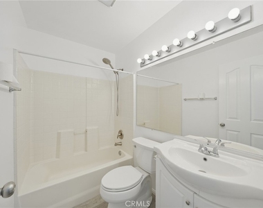 12921 Ternberry Court - Photo Thumbnail 32