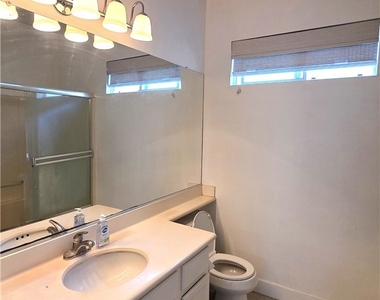 16348 Creekside - Photo Thumbnail 9