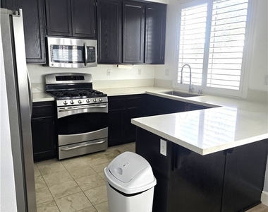 16348 Creekside - Photo Thumbnail 5