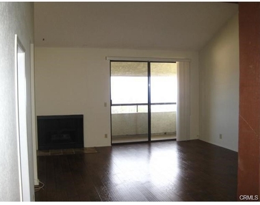 5987 Peacock Ridge Road - Photo Thumbnail 12