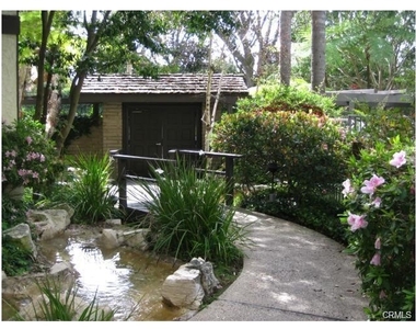 5987 Peacock Ridge Road - Photo Thumbnail 8