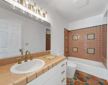 1412 Norton Avenue - Photo Thumbnail 24