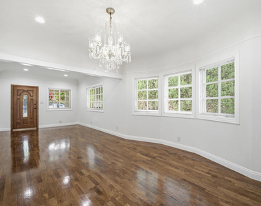 1621 Maltman Avenue - Photo Thumbnail 5