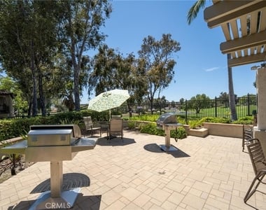 16 Via Solaz - Photo Thumbnail 24
