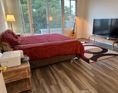 850 E Ocean Boulevard - Photo Thumbnail 19