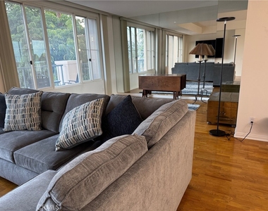 850 E Ocean Boulevard - Photo Thumbnail 3