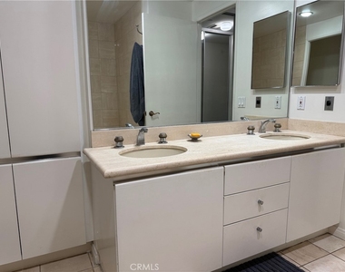 850 E Ocean Boulevard - Photo Thumbnail 24