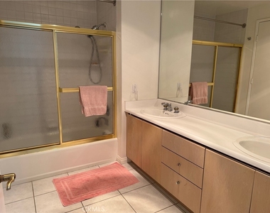 850 E Ocean Boulevard - Photo Thumbnail 29