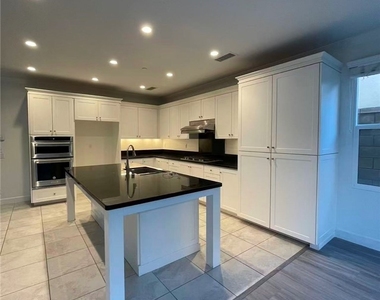 128 Yuba - Photo Thumbnail 2