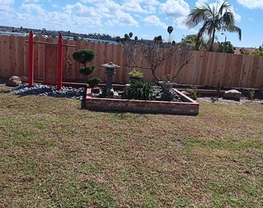 4737 Rising Glen Drive - Photo Thumbnail 11