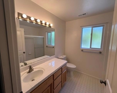1742 Grey Seal Road - Photo Thumbnail 12