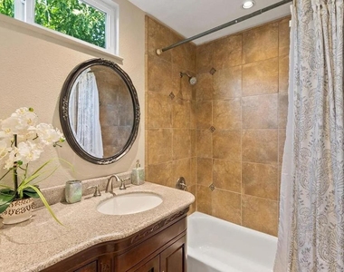 545 Shawnee Lane - Photo Thumbnail 4