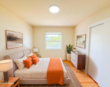 468 Acacia Avenue - Photo Thumbnail 3