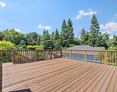 1486 Richards Avenue - Photo Thumbnail 13