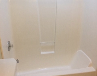 16456 Conestoga Road - Photo Thumbnail 20