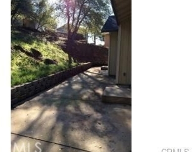 16456 Conestoga Road - Photo Thumbnail 8