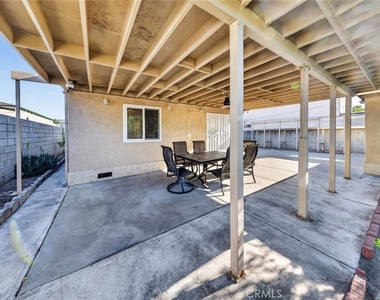 11407 Delano - Photo Thumbnail 42