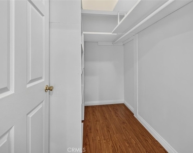 11407 Delano - Photo Thumbnail 27