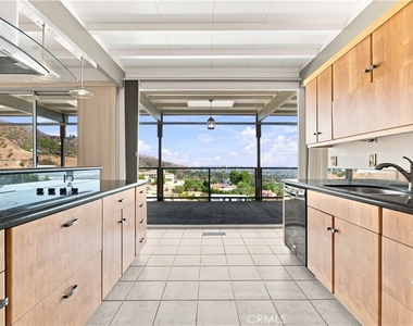 1345 Paseo Redondo - Photo Thumbnail 9