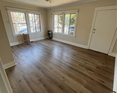 1349 W 49th - Photo Thumbnail 26