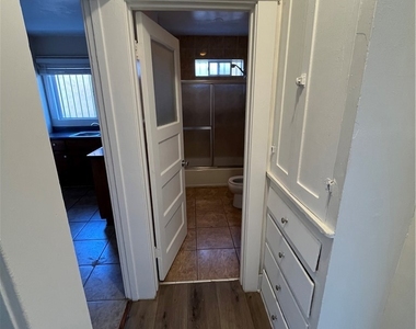 1349 W 49th - Photo Thumbnail 10