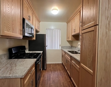 535 E Hazel - Photo Thumbnail 6