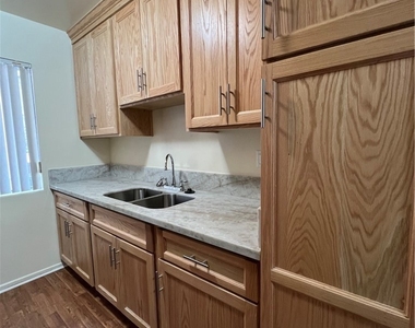 535 E Hazel - Photo Thumbnail 5