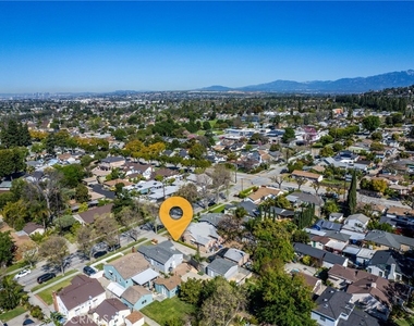 6226 Magnolia Avenue - Photo Thumbnail 10