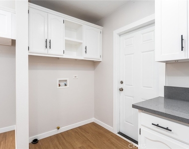 6226 Magnolia Avenue - Photo Thumbnail 6