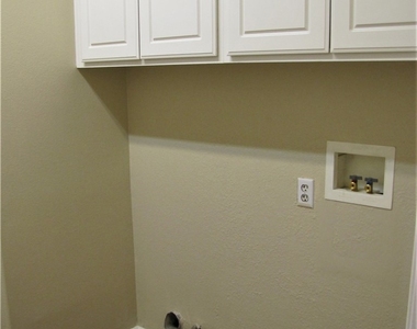 7342 Corona Valley Avenue - Photo Thumbnail 39