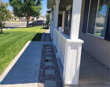 7342 Corona Valley Avenue - Photo Thumbnail 4