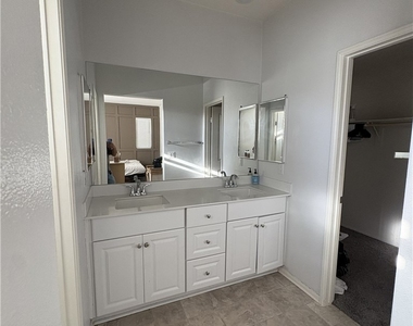12918 Echo Valley Street - Photo Thumbnail 16