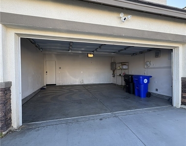 12918 Echo Valley Street - Photo Thumbnail 3