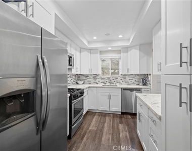 545 E Cypress - Photo Thumbnail 9