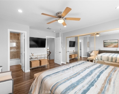 545 E Cypress - Photo Thumbnail 18