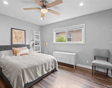 545 E Cypress - Photo Thumbnail 20