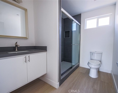 5265 Cartwright Avenue - Photo Thumbnail 37